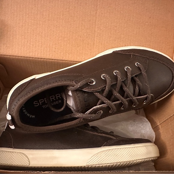 SPERRY Boys Deckfin Brown Leather Shoes - Picture 4 of 5